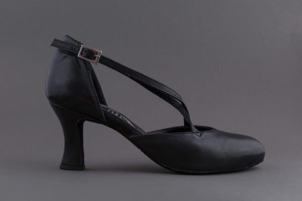 Faux leather closed forward dance shoe